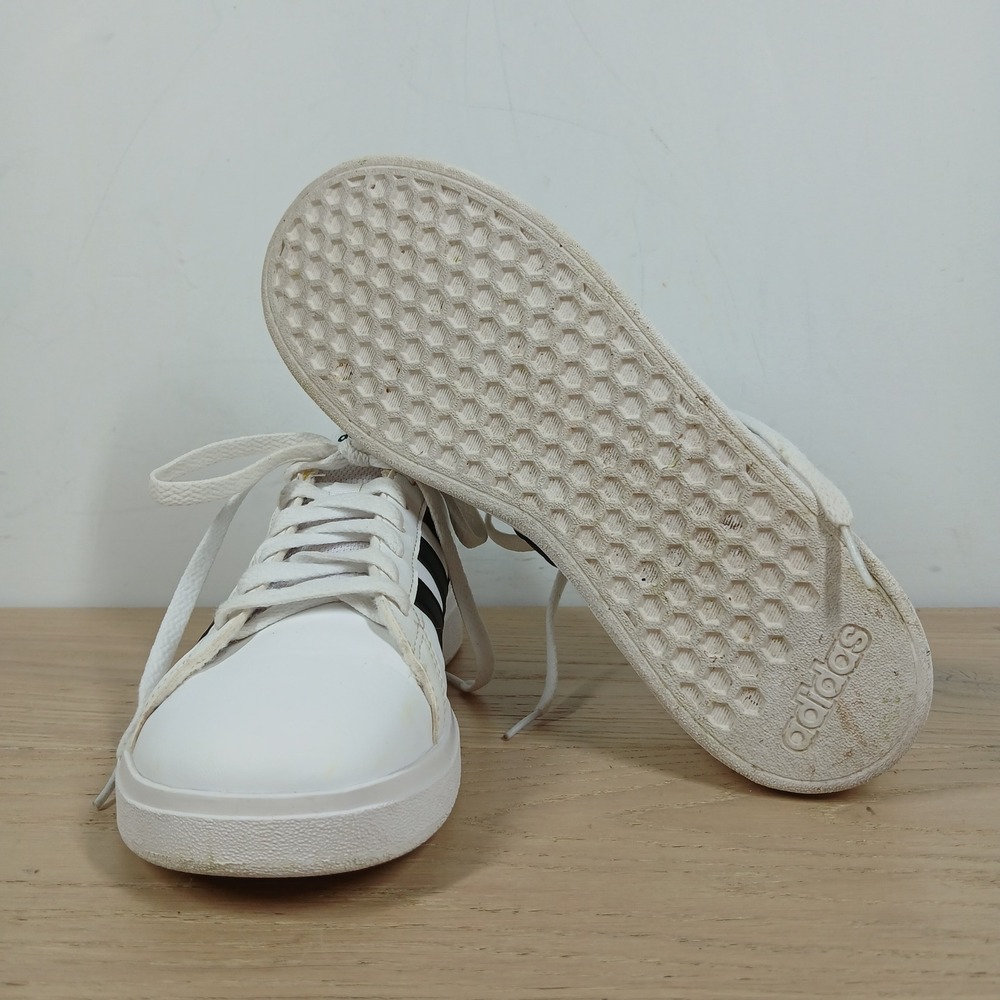 adidas White Black Classic Court Sneakers - Picture 7 of 10
